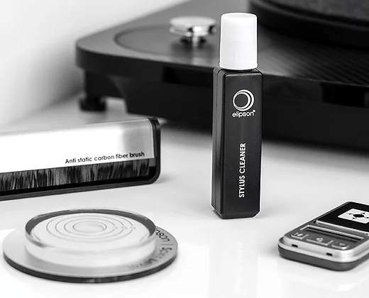 Комплект аксесоари за грамофон Elipson KIT AudioArte Комплект Elipson KIT Accessories for Turntable на изгодна цена от AudioArte.Позвънете на 029641115 за поръчка