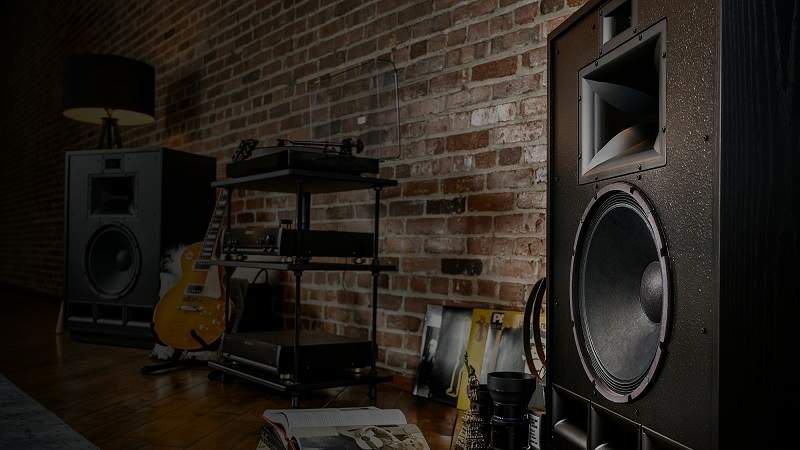 ПОДОВОСТОЯЩА ТОНКОЛОНА Klipsch CORNWALL IV на достъпна цена от Аудио Арте Снимка на ПОДОВОСТОЯЩА ТОНКОЛОНА Klipsch CORNWALL IV на достъпна цена от Аудио Арте