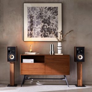 Elipson Heritage XLS 7 с награда от Hi-Fi Choice Magazine на достъпна цена от Аудио Арте Снимка на Elipson Heritage XLS 7 с награда от Hi-Fi Choice Magazine на достъпна цена от Аудио Арте