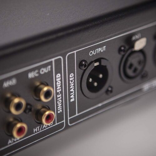 Предусилвател ELECTROCOMPANIET EC 4.8 MKII на достъпна цена от Аудио Арте Снимка на Предусилвател ELECTROCOMPANIET EC 4.8 MKII на достъпна цена от Аудио Арте