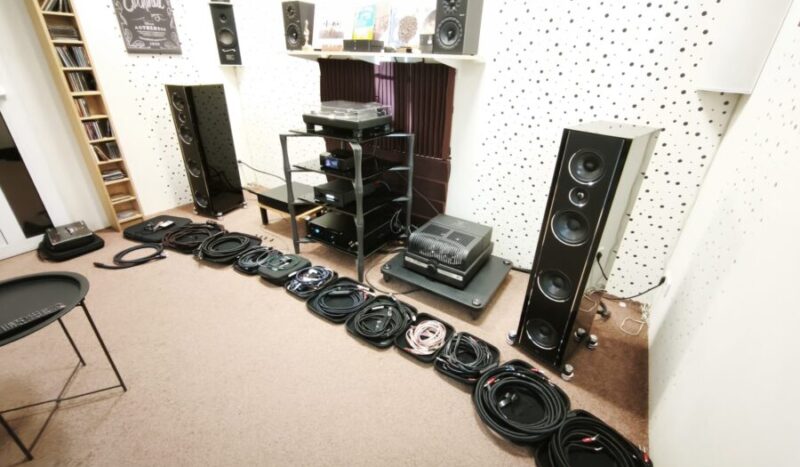 Посещение от AudioQuest в Аудио Арте